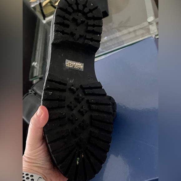 NAPOLEONI BOOTS W/BLACK CHAIN  worn once,  STUNNING leather made in ITALY 🇮🇹 - Picture 3 of 6